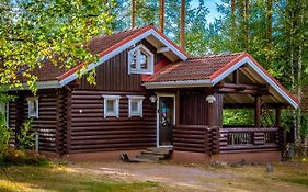 Villa Omena At Messila Ski & Camping